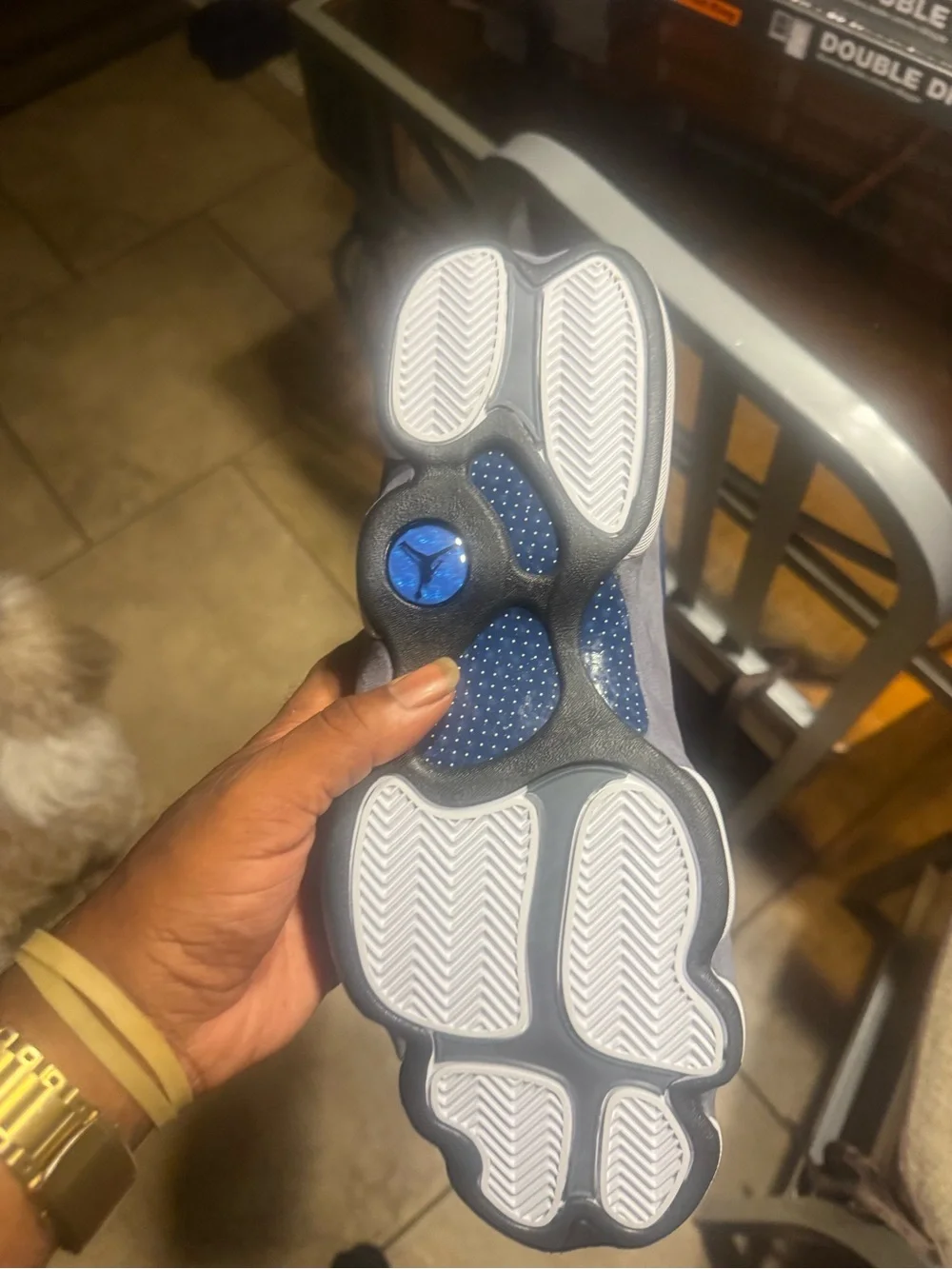 Jordan streamlined silhouette